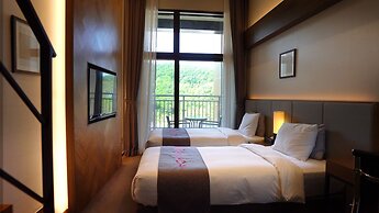 Ramada Hotel & Suites by Wyndham Gangwon Pyeongchang