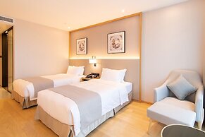 Ramada Plaza Wyndham Wenzhou Cangnan