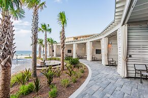 SpringHill Suites by Marriott Panama City Beach Beachfront