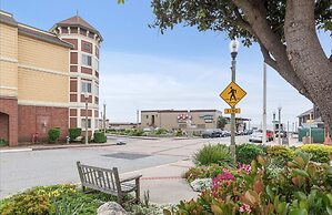 Marbella Lane Top Coastline Views, Family Friendly