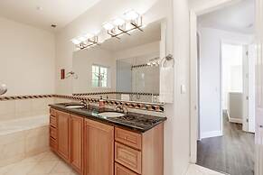 Marbella Lane Top Coastline Views, Family Friendly