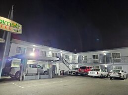 Palms Motel