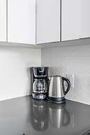 GLOBALSTAY. Dundurn LOFTS. Free parking