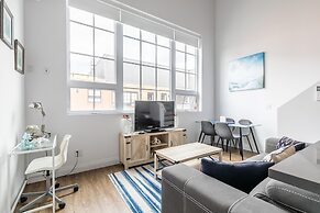 GLOBALSTAY. Dundurn LOFTS. Free parking
