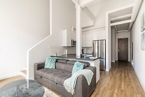 GLOBALSTAY. Dundurn LOFTS. Free parking