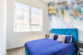 GLOBALSTAY. Dundurn LOFTS. Free parking