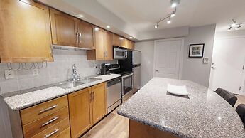 GLOBALSTAY. Modern Downtown Apartments