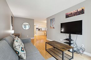 GLOBALSTAY. Modern Downtown Apartments
