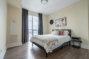 GLOBALSTAY. Modern Downtown Apartments