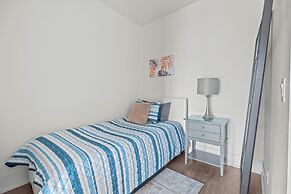 GLOBALSTAY. Modern Downtown Apartments