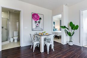 GLOBALSTAY. Modern Downtown Apartments