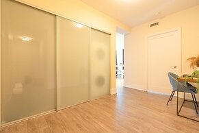 GLOBALSTAY. Modern Downtown Apartments