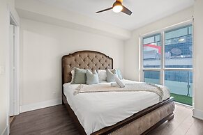 GLOBALSTAY. Modern Downtown Apartments