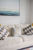 GLOBALSTAY. Modern Downtown Apartments