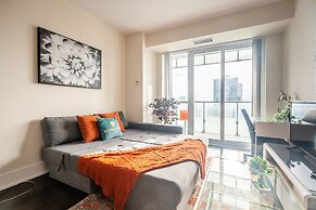 GLOBALSTAY. Modern Downtown Apartments