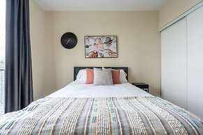 GLOBALSTAY. Modern Downtown Apartments