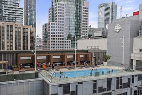 GLOBALSTAY. Modern Downtown Apartments