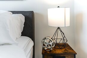 GLOBALSTAY. Modern Downtown Apartments