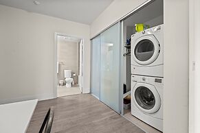 GLOBALSTAY. Modern Downtown Apartments