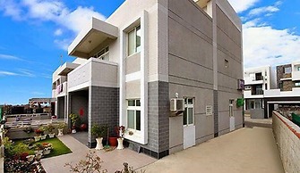 ZI-YUE-TONG Homestay II