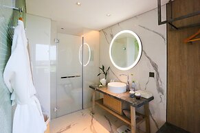 Holiday Inn Resort Qionghai Guantang by IHG