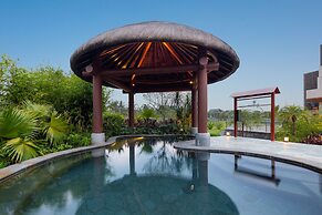 Holiday Inn Resort Qionghai Guantang by IHG