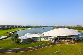 Holiday Inn Resort Qionghai Guantang by IHG