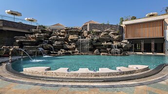 Holiday Inn Resort Qionghai Guantang by IHG