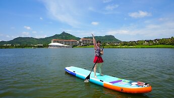 Holiday Inn Resort Qionghai Guantang by IHG