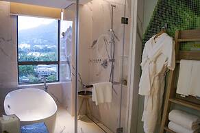 Holiday Inn Resort Qionghai Guantang by IHG