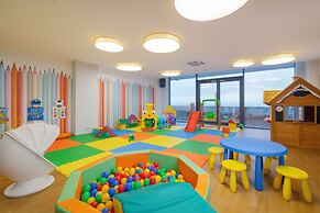 Lavicon Apart Hotel Collection