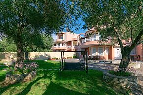 Villa Rosa 2 , Dassia , Corfu