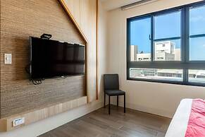 MAMBO Boutique Hotel