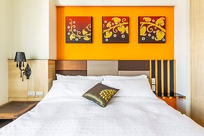 MAMBO Boutique Hotel