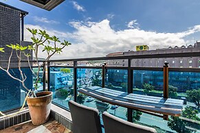 MAMBO Boutique Hotel