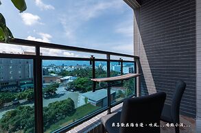 MAMBO Boutique Hotel