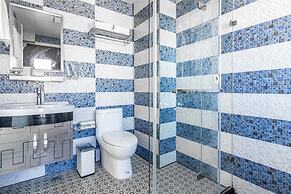 MAMBO Boutique Hotel