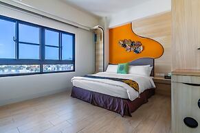 MAMBO Boutique Hotel