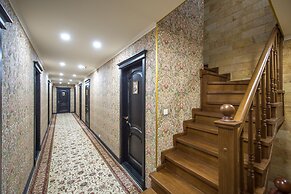 TsaTsa Hotel - Hostel