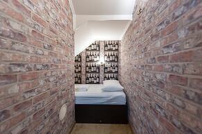 TsaTsa Hotel - Hostel