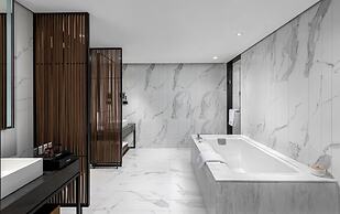 Wyndham Grand Yangon Hotel