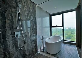 Wyndham Grand Yangon Hotel