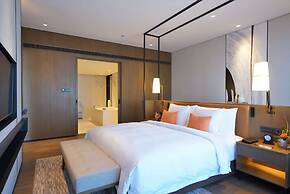 Wyndham Grand Yangon Hotel