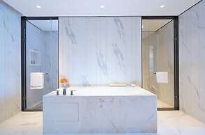 Wyndham Grand Yangon Hotel