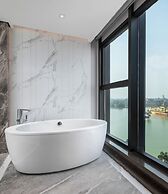 Wyndham Grand Yangon Hotel