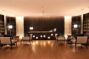 Wyndham Grand Yangon Hotel