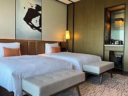 Wyndham Grand Yangon Hotel