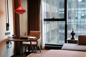 Wyndham Grand Yangon Hotel