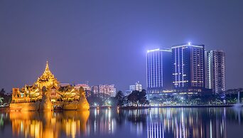 Wyndham Grand Yangon Hotel