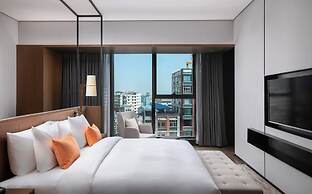 Wyndham Grand Yangon Hotel